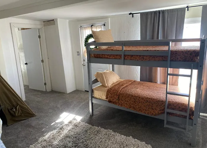 Grand Canyon Getaway! Cozy & Easily Accessible