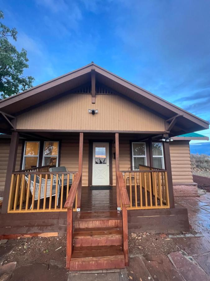 Grand Canyon Getaway! Cozy & Easily Accessible